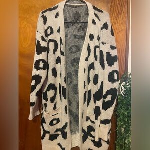 Leopard print cardigan never worn